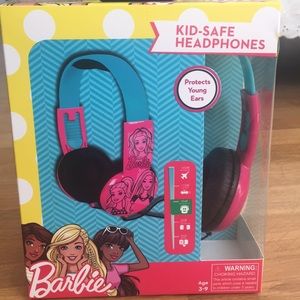Barbie Kid-Safe Headphones
